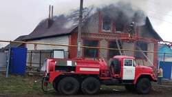 Пожар охватил двухквартирный жилой дом в Пролетарском Ракитянского района