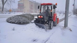 Краснояружские и ракитянские коммунальщики приступили к расчистке снега