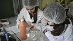 Ракитянские школьники побывали на занятиях в агротехнологическом техникуме