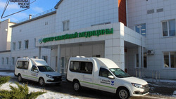 Ракитянская ЦРБ получила два новых санитарных автомобиля