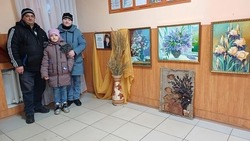  Ракитянская художница представила выставку «Природа в творчестве»
