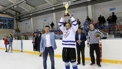 Команда «Дружба» стала победителем Открытого первенства Ракитянского района по хоккею