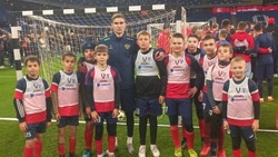 Юные краснояружцы посетили открытую профессиональную тренировку в Москве