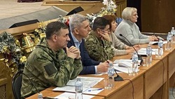 Власти Белгородской области встретились с бойцами отряда «БАРС-Белгород» и их родными