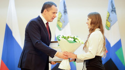 Краснояружские и ракитянские спортсмены получили именные стипендии губернатора Белгородской области