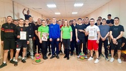 Ракитянские студенты приняли участие в  спортивной игре «А ну-ка парни!»