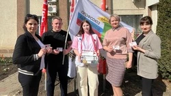 Ракитянские чиновники поддержали акцию «Красная гвоздика»