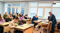 Ракитянские студенты узнали о мерах безопасности в чрезвычайных ситуациях