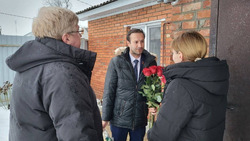 Глава администрации Краснояружского района посетил родственников погибших в СВО