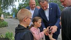 Ракитянские дети попросили качели у губернатора Белгородской области