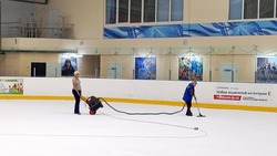 Работники ракитянской ледовой арены готовят спортивный объект к работе