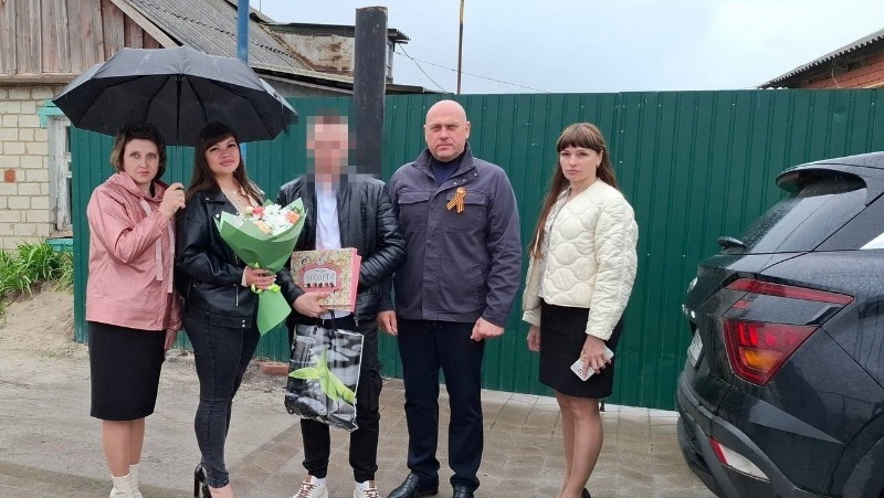 Ракитянские власти поздравили участников СВО с 9 мая