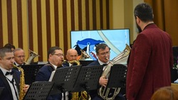 Краснояружский оркестр духовой и эстрадной музыки провёл для школьников очередной мастер-класс