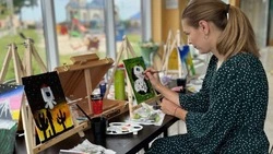Жительница Ракитянского района открыла студию рисования 