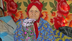 Долгожительница Ракитянского района Мария Илларионовна Астахова отметила 90-летие