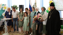Многодетные ракитянки получили почётный знак Белгородской области «Материнская слава»