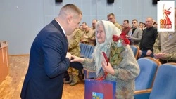 Краснояружцы дали торжественный старт Году защитника Отечества