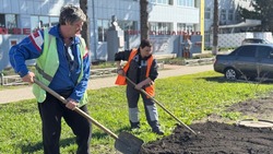 Работники ракитянского предприятия «Благоустройство» продолжат приводить в порядок посёлки