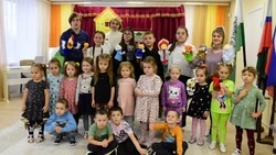Ракитянские дети посетили кукольное представление