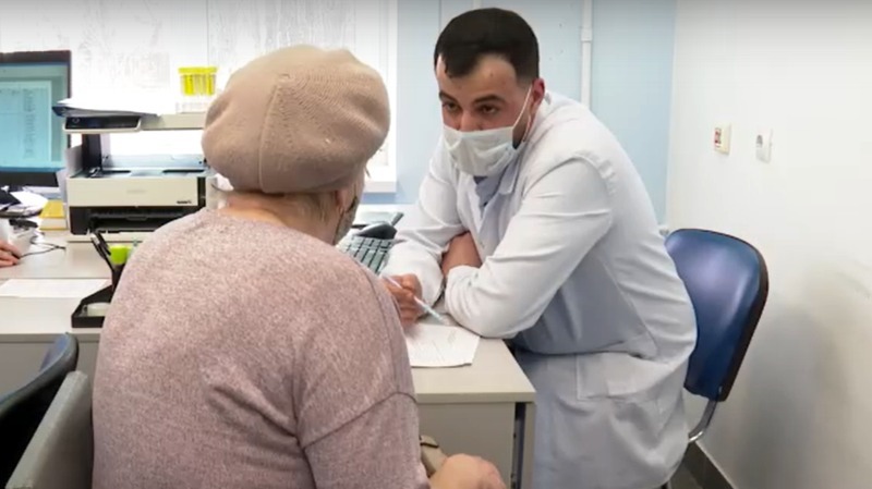 Ещё один терапевт пришёл на работу в Ракитянскую ЦРБ