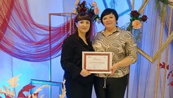 Работники Краснояружского ЦКР получили региональную награду