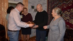 Супруги из Красной Яруги отметили 65-ю годовщину совместной жизни