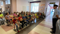 Краснояружские полицейские провели цикл профилактических бесед со школьниками