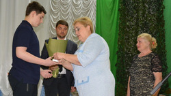 Власти передали родственникам погибшего краснояружца медаль «За отвагу»