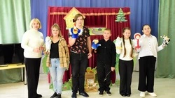 Передвижной кукольный театр побывал в ракитянском селе Дмитриевка