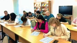 Краснояружцы приняли участие в региональной просветительской акции «Краеведческий диктант»