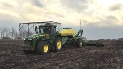 Ракитянские аграрии начали сев ранних яровых зерновых и зернобобовых культур