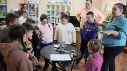 Ракитянцы побывали на занятиях в научной лаборатории «Светофор в пробирке»