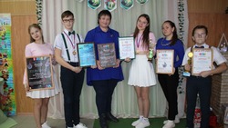 На сцене - соперники, а за сценой все друзья!