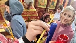 Частицы Благодатного огня были доставлены в ракитянские и краснояружские храмы