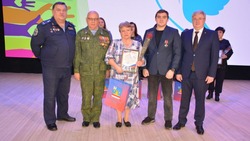 Власти Краснояружского района провели чествование волонтёров