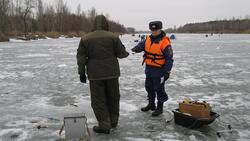 Белгородские спасатели напомнили правила выхода на лёд