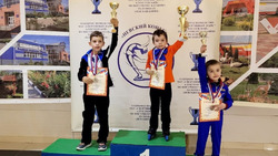 Ракитянские фигуристы привезли медали с межрегиональных соревнований