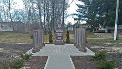 Памятник воинам-односельчанам открыли в ракитянских Нижних Пенах