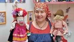 Антонина Мартынова собрала коллекцию из более чем 100 кукол