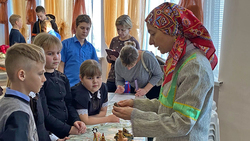 Около 700 краснояружцев посетили белгородскую передвижную выставку