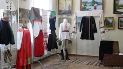 Ракитянцы получили возможность познакомиться с традиционной одеждой сёл района
