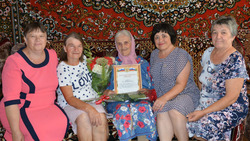 Труженица тыла из Краснояружского района отметила 95-летие