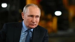 Губернатор Вячеслав Гладков поздравил Президента РФ с днём рождения