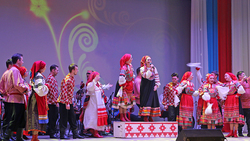 Старооскольские артисты дали концерт в Ракитном