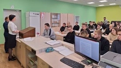 Ракитянские студенты посетили встречу со специалистами социальной сферы района