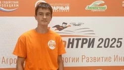 Ракитянский школьник принял участие в финале всероссийского конкурса «АгроНТРИ-2025»