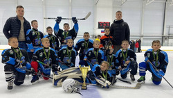 Ракитянские спортсмены стали призёрами турнира по хоккею «Кубок будущих чемпионов»