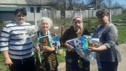 Краснояружцы приступили к реализации масштабной поздравительной акции