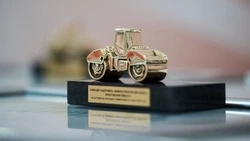 Вячеслав Гладков сообщил о получении регионом награды «Золотой каток»