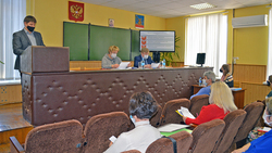 Замгубернатора приняла участие в заседании по COVID-19 в Краснояружском районе